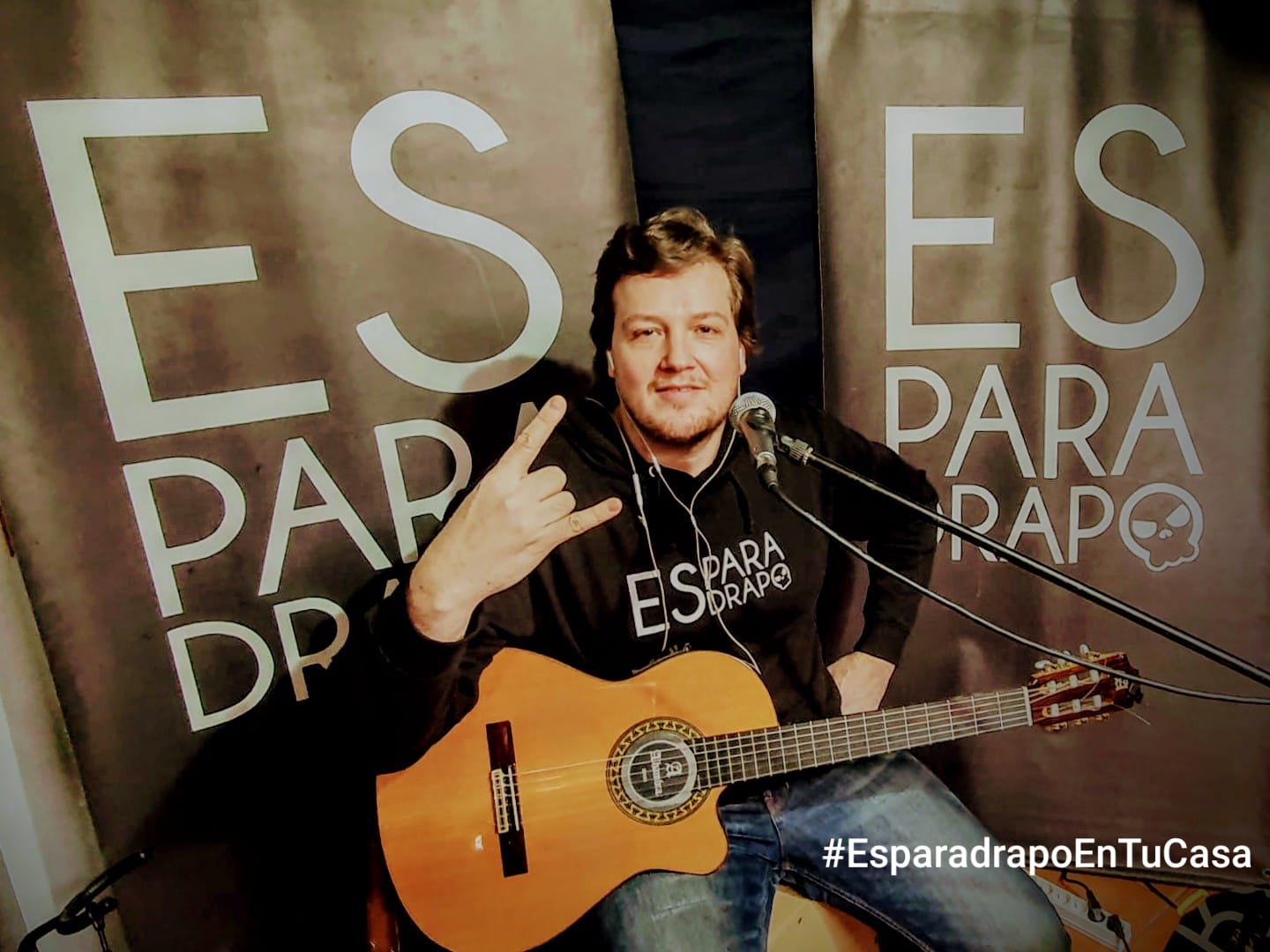 Concierto online de Esparadrapo